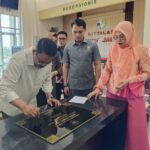 Rum Pagau Resmikan Enam Gedung Baru RSUD dr. Iwan Bokings, Ditandai Penandatanganan Prasasti dan Pengguntingan Pita