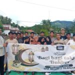 SMAN 2 Tilamuta Bersama Alumni Hajar Jalanan dengan Kebaikan, Ratusan Takjil Dibagikan