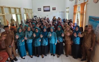 TP PKK Provinsi Gorontalo Salurkan Bantuan bagi Anak Stunting, Kepala Puskesmas Botumoito: Sinergi Lintas Sektor Kian Menguat