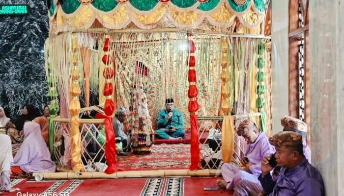 Gema Zikir dan Tradisi Tolangga Semarakkan Maulid Nabi di Tilamuta, Camat Abdul Faris Ajak Warga Rajut Persatuan dan Teladani Akhlak Rasulullah