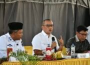 Lahmuddin Hambali Tegaskan Kekompakan Aparat Desa: “Kalau Berjalan Sama-Sama, Berlari Juga Harus Sama-Sama